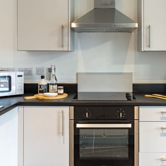 2 Bed Apartment En Suite - Image 7